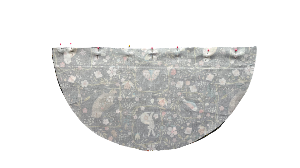 Assemble the makeup bag step 2